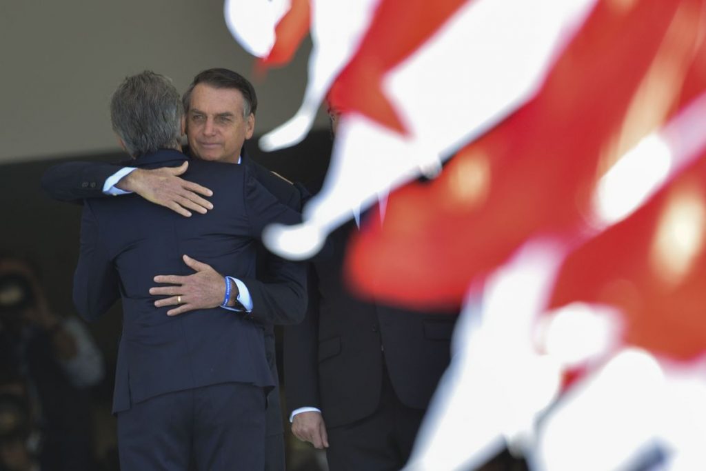 Macri é recebido no Palácio do Planalto por Bolsonaro