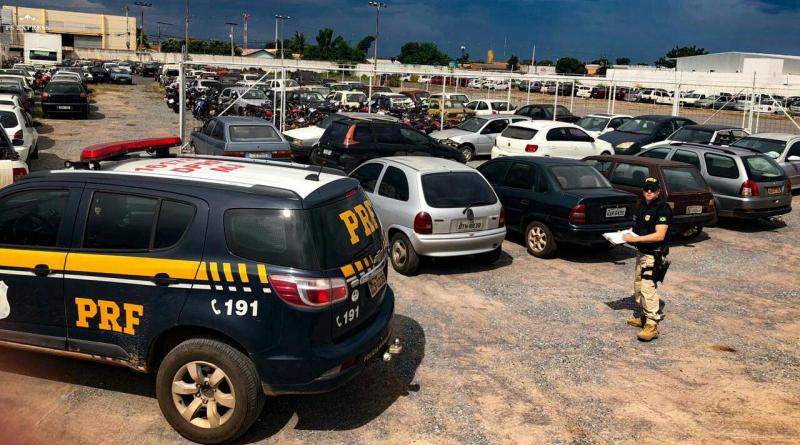PRF vai leiloar 1.700 veículos no Mato Grosso