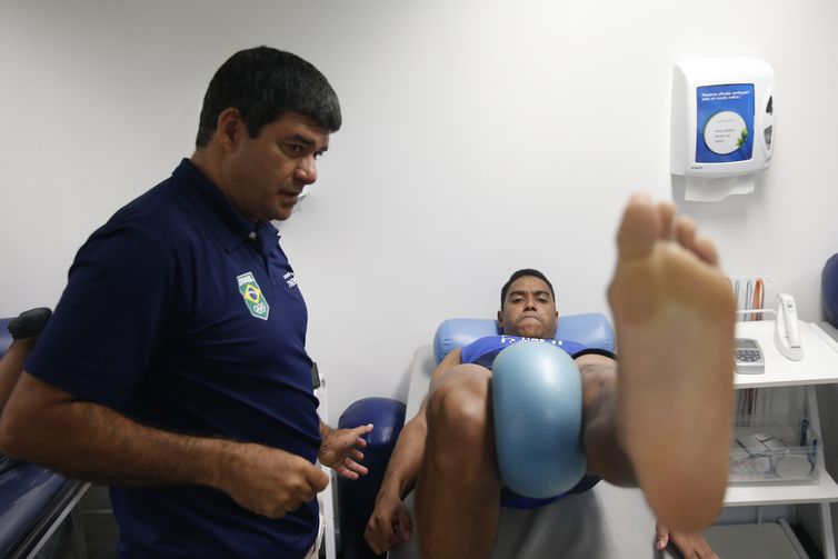 Centro de Treinamentos do COB, no Rio, previne lesões de atletas