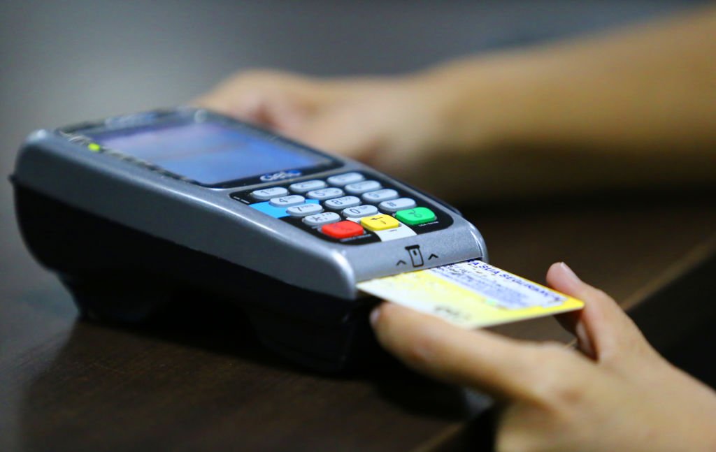 Barranco propõe utilização de pagamento com cartões em cartórios