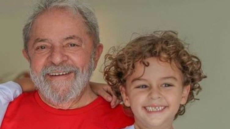 Neto de Lula morreu após infecção generalizada, diz jornal
