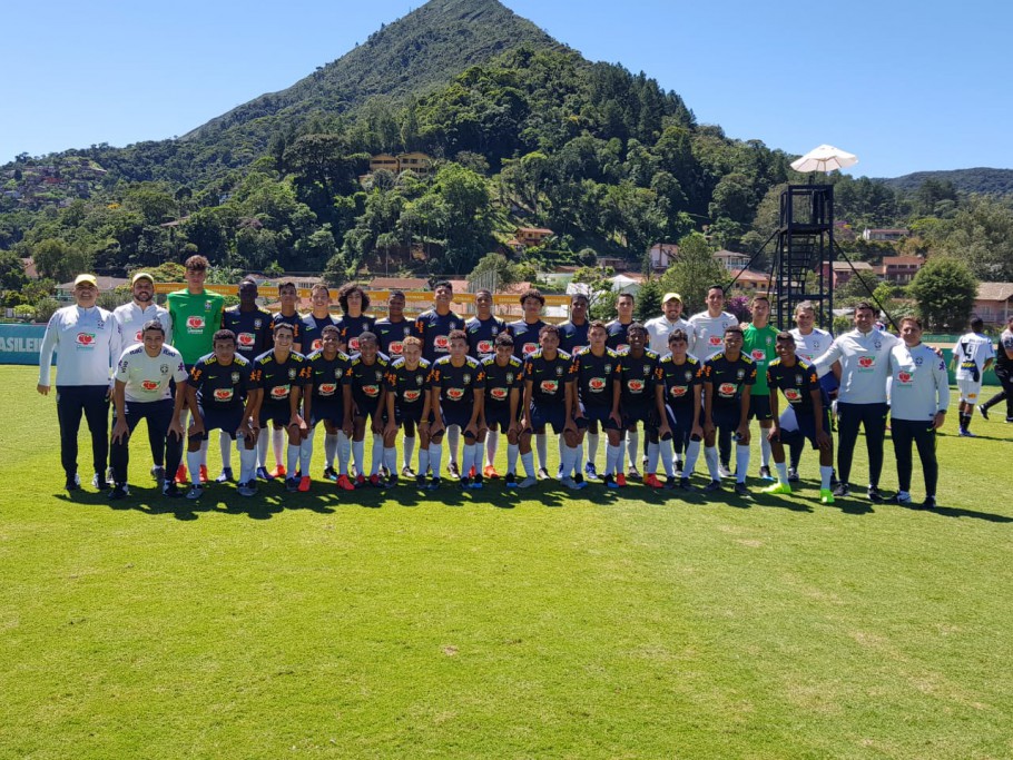 Seleção Brasileira Sub-15 vence a Ponte Preta sub-16 por 4 a 1