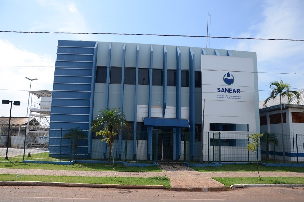 Sanear realiza manutenção emergencial no sistema de abastecimento da região Central