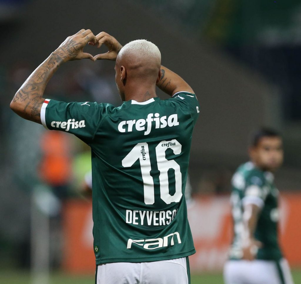 Palmeiras supera o Internacional e segue invicto no Brasileirão 2019