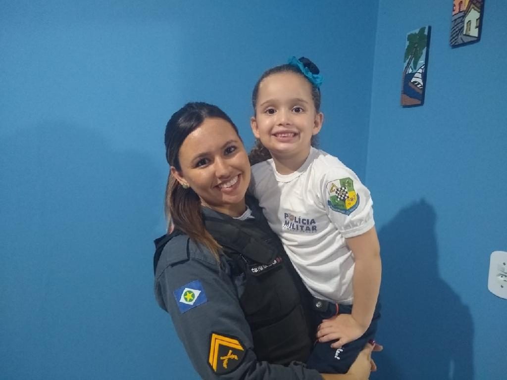 Policiais militares compartilham o amor e orgulho da maternidade