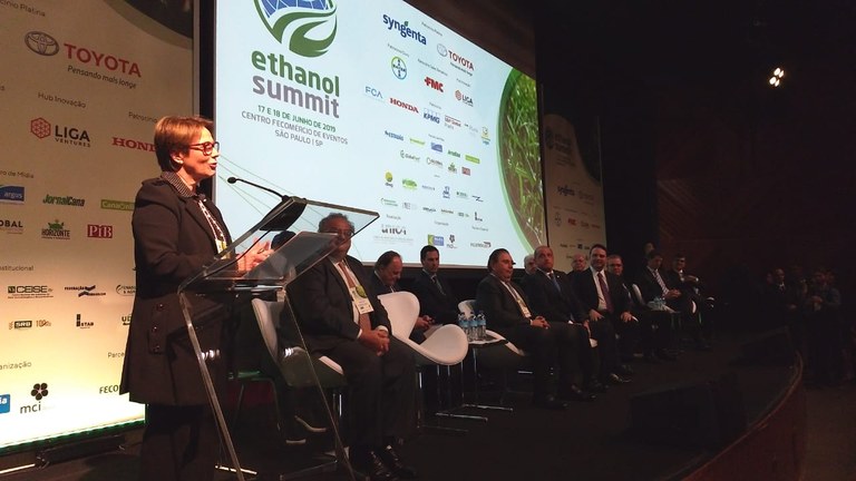 Em encontro do mercado sucroenergético, ministra destaca importância do setor para o país
