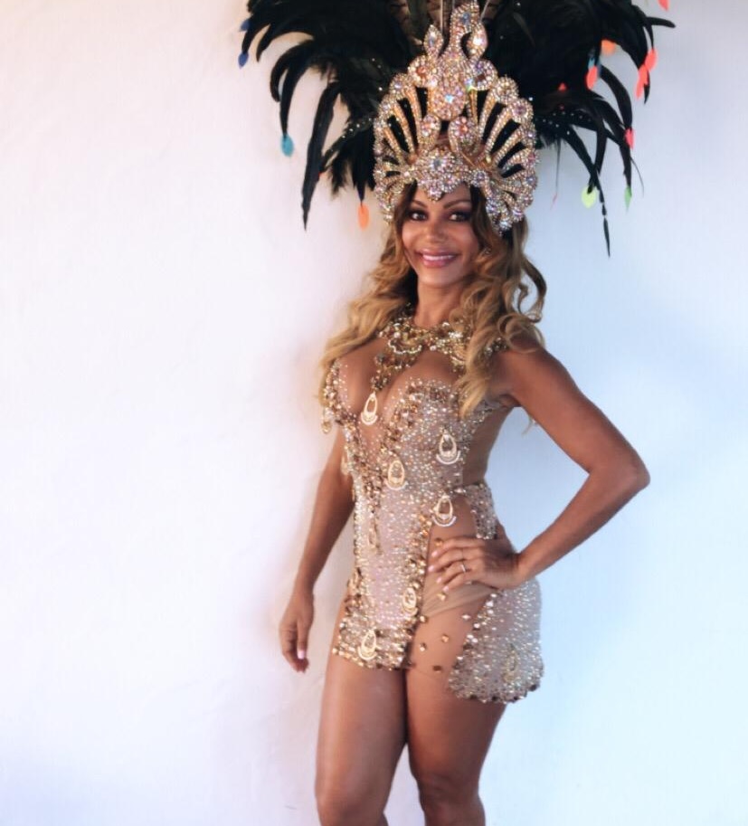 Ana Paula Evangelista se apresenta em show de samba na Suíça