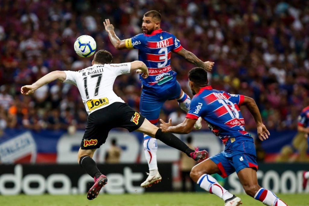 De virada, Corinthians vence o Fortaleza pela 12ª rodada da Série A