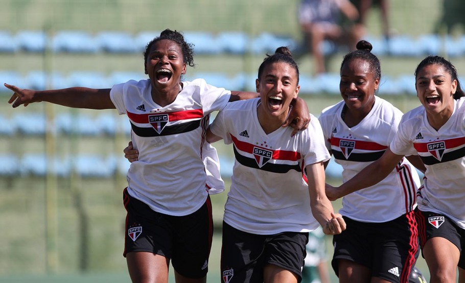 São Paulo é finalista do Brasileiro Feminino A2, após empatar com o Palmeiras