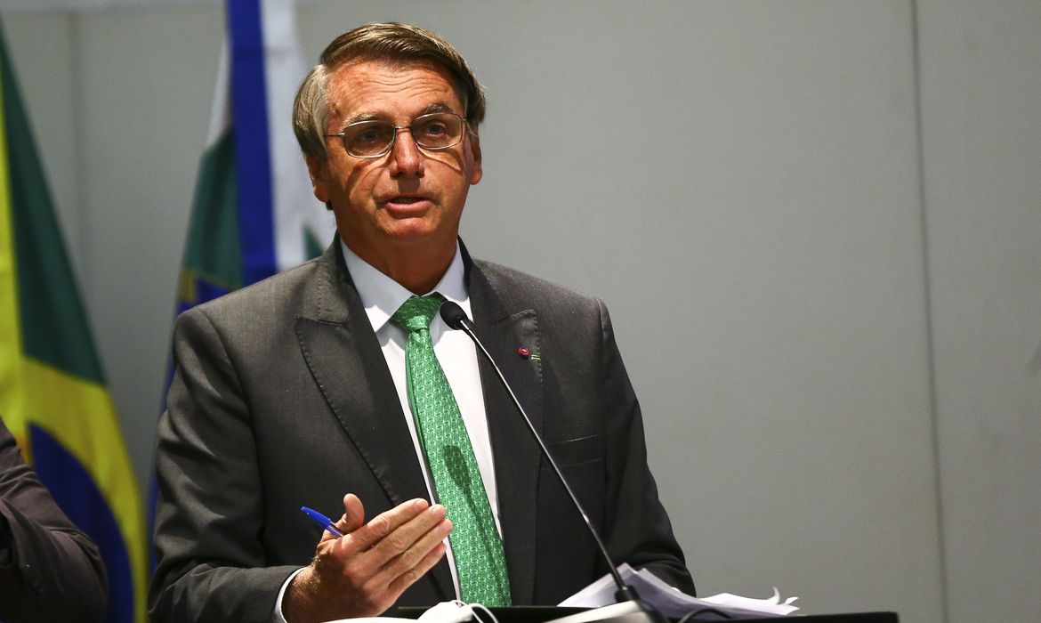 Bolsonaro sanciona Pronampe e prevê liberação de R$ 50 bi em crédito