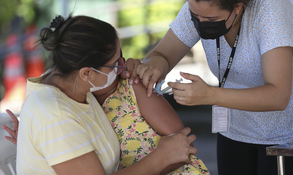 Rondonópolis começa a vacinar crianças de 5 a 11 anos sem comorbidades nesta terça-feira