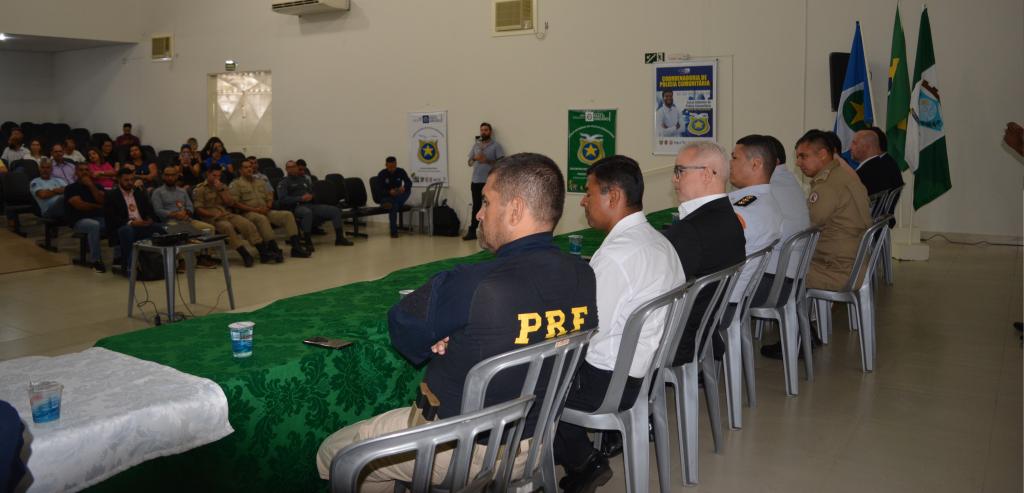 Polícia Comunitária debate a participação da população em combate à criminalidade