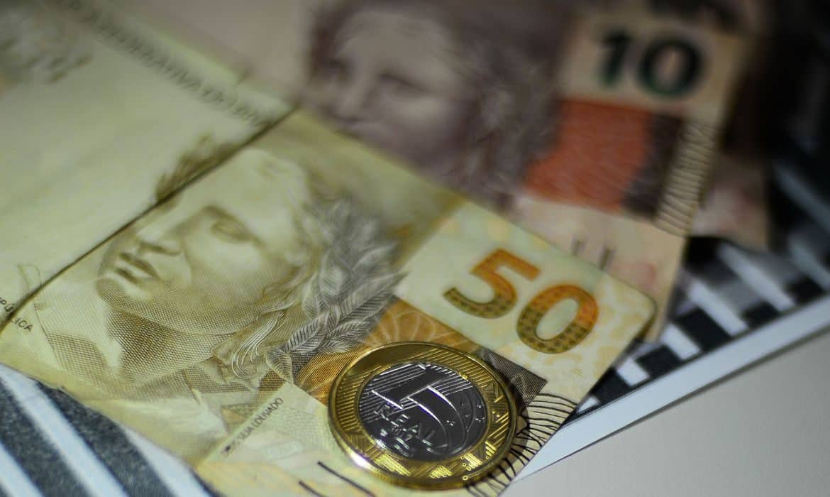 Cr&eacute;dito banc&aacute;rio aumenta 14% em 2022, puxado por pessoas f&iacute;sicas - Primeira  Hora