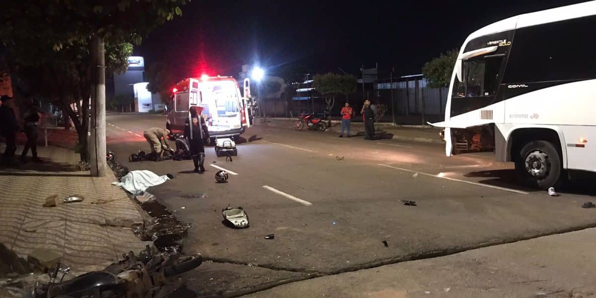 Mulher morre após colisão entre ônibus e moto em Rondonópolis