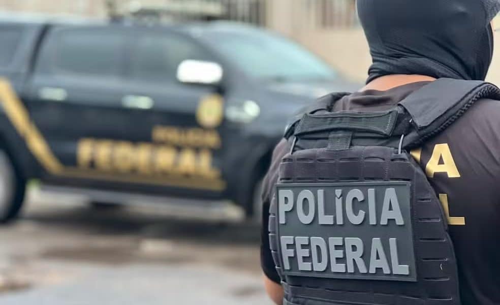 Polícia Federal prende foragido por estupro que estava escondido em Rondonópolis