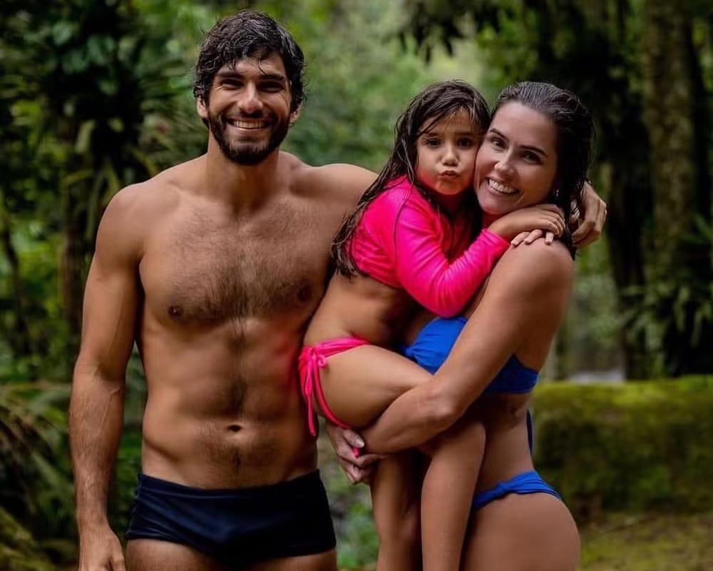 Deborah Secco e Hugo Moura se separam após nove anos de casamento -  Primeira Hora