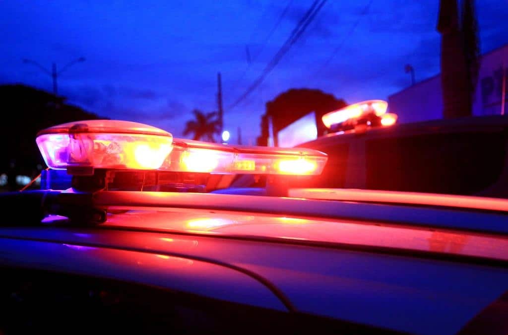 Polícia militar prende mulher por tentativa de homicídio contra o esposo