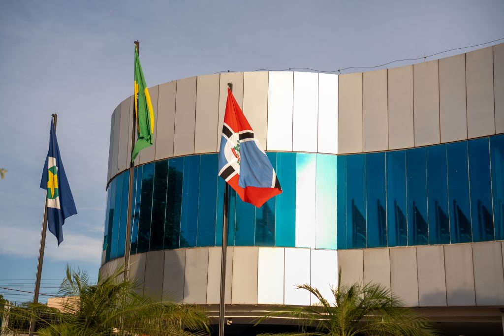 Rondonópolis regulamenta benefícios sociais e auxílio-moradia em MT