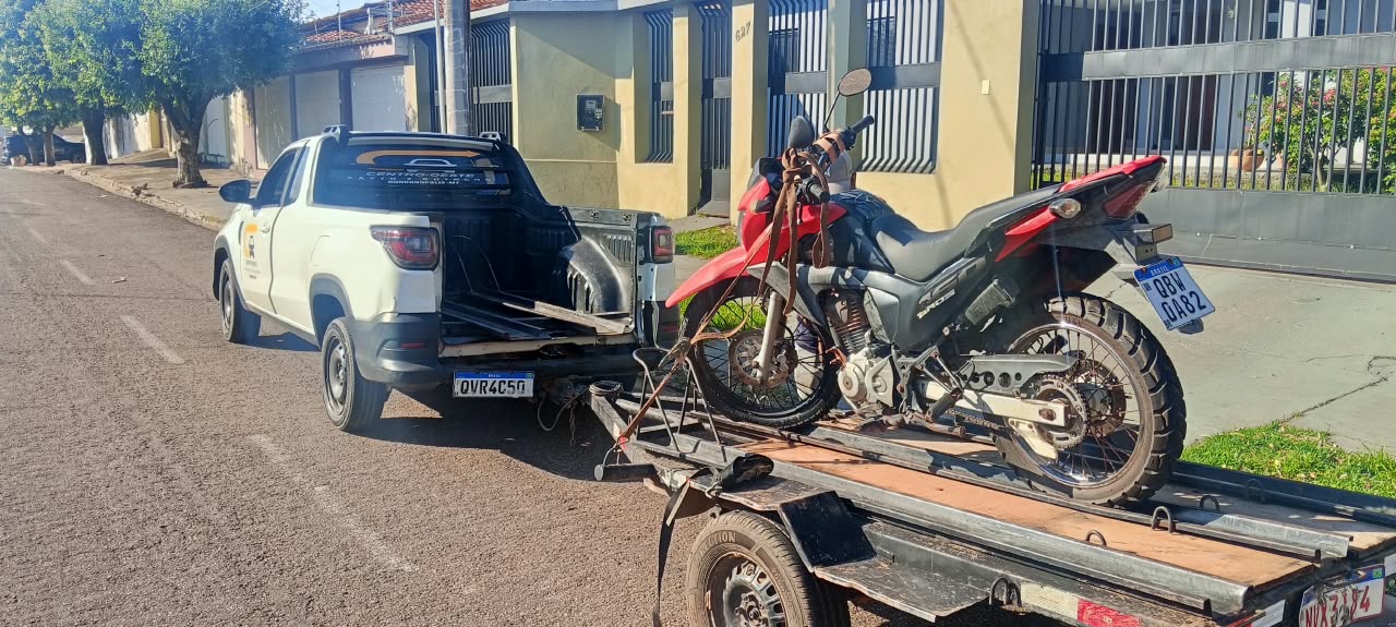 Polícia Militar recupera moto furtada no bairro Vila Aurora, em Rondonópolis