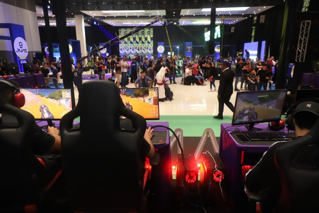Festival High Tech promove cultura digital e robótica em Cuiabá