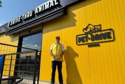 Com criatividade, o veterinário inovou ao transformar uma sugestão do filho em um formato diferente de atender tutores de pets em Cuiabá.
Crédito - Assessoria