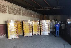 Fiscalização da Sefaz apreende bebidas sem nota fiscal - Foto por: Sefaz-MT